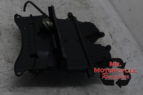 04 05 HONDA CBR1000RR CBR1000 CBR 1000 OEM RAM AIR INTAKE TUBE DUCT B55D