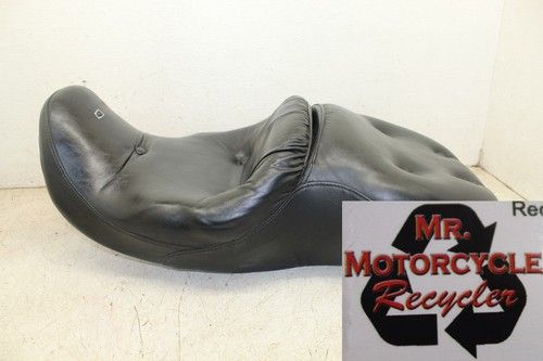 98-03 HARLEY-DAVIDSON ELECTRA GLIDE FRONT AND REAR SADDLE STYLE SEAT I-16